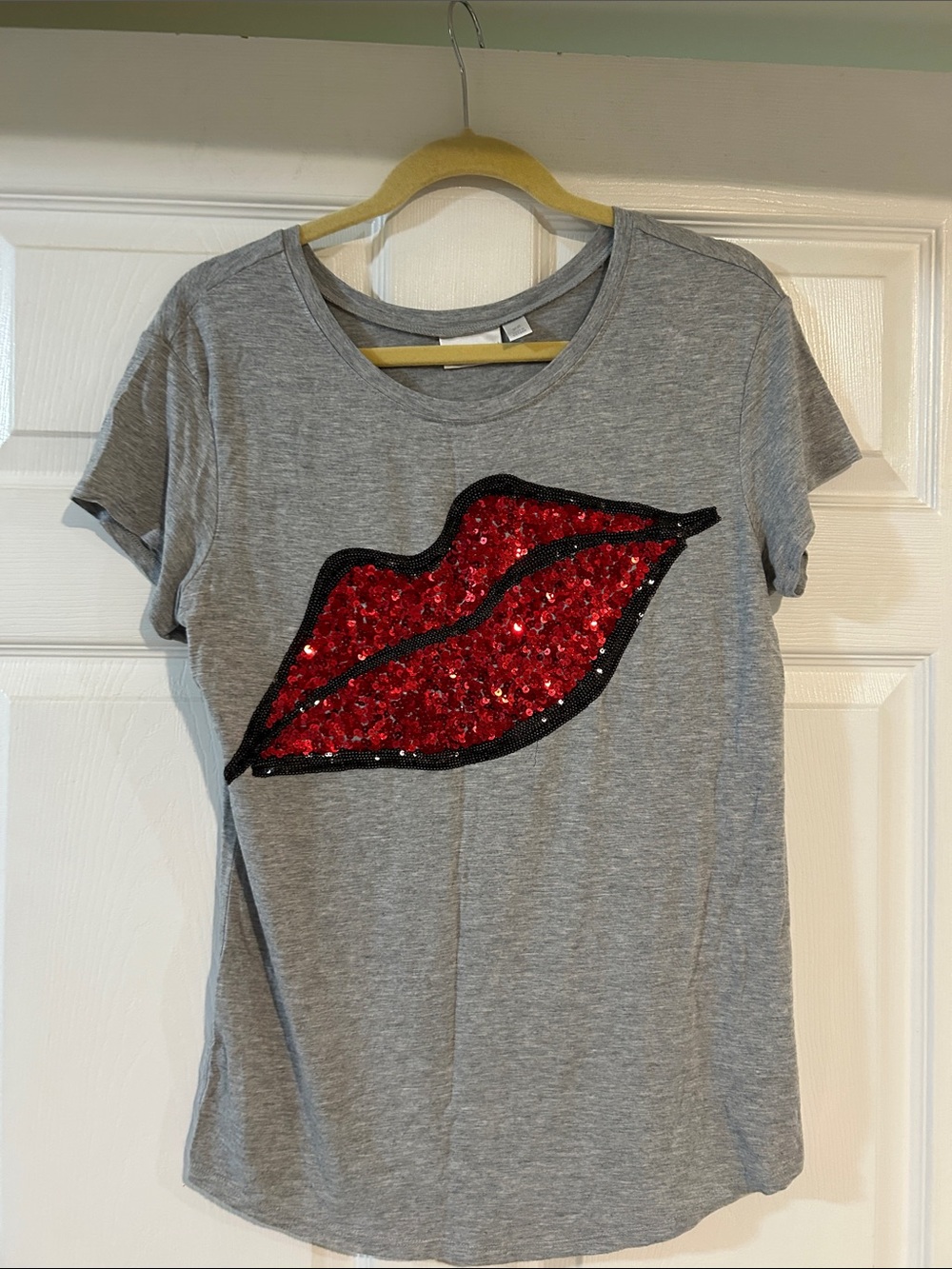 Bisou Bisou Grey Tee with Red Sequin Lip Graphic